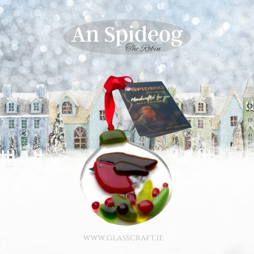 christmas Irish robin bauble an spideog