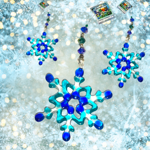 handmade festive decorations for the tree